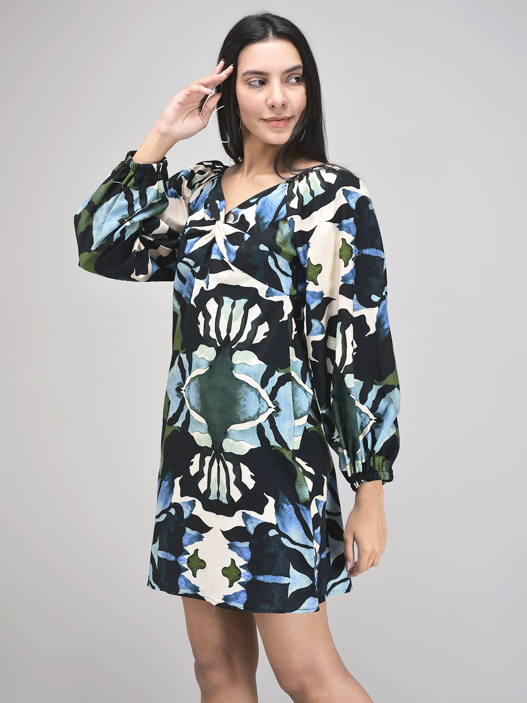 Blue abstract summer dress with puff sleeves