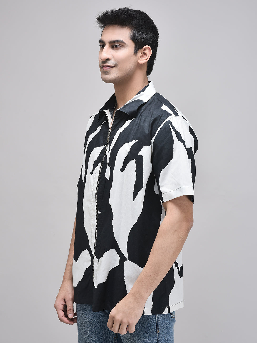 Side view of black and white oversized shirt – relaxed fit for men