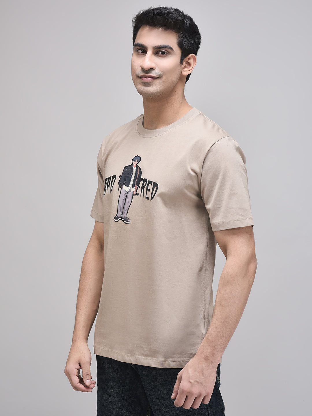Brown cotton oversized graphic tee – bold unisex streetwear statement