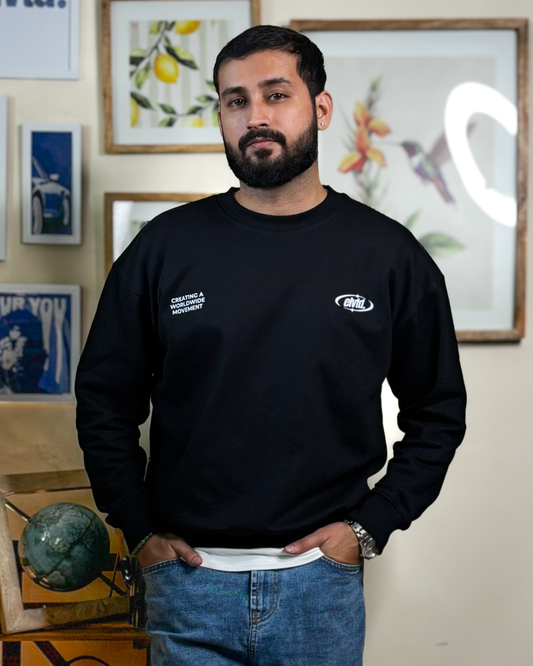 Black Y2K Graphic Sweatshirt with Back Print