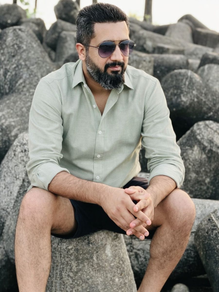 Rohit Lohchab wearing SAGE LINEN SHIRT (XL)